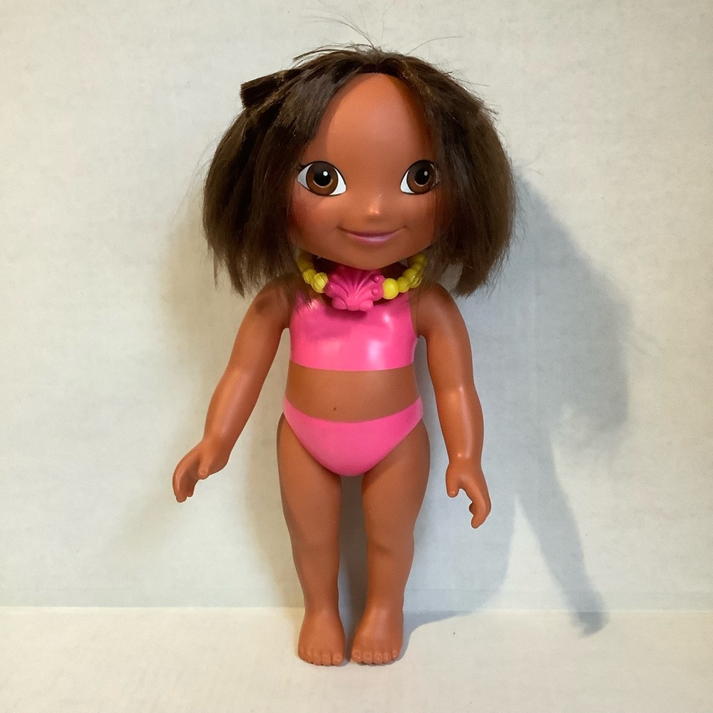 Dora the Explorer Dress Up Adventure Doll